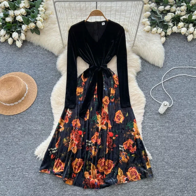 Sweet Floral Women Dress 2025 Vestidos De Mujer Bandage Slim Waist Patchwork Velvet Robe Femme A-line Vintage Thicked Dresses