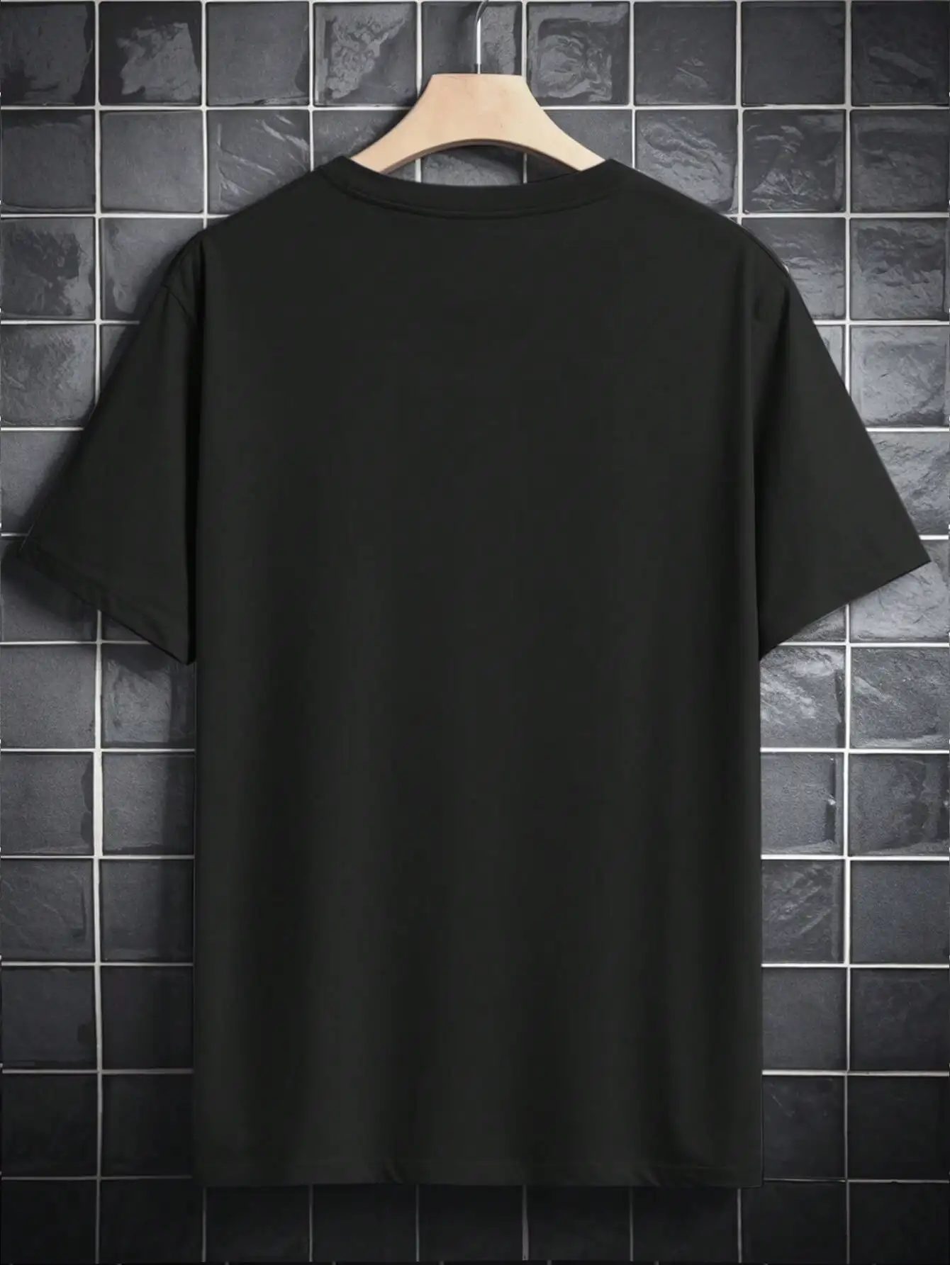 เสื้อยืดคอกลมลําลองสําหรับบุรุษ เสื้อผู้ชายดีไซน์พิมพ์ลาย ของขวัญสําหรับผู้ชาย