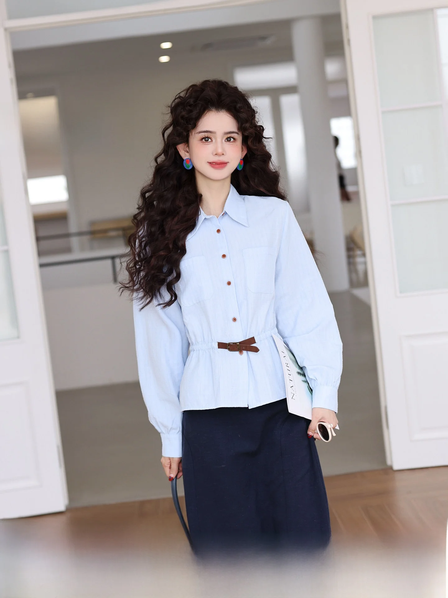 

Chen Jiajie Qingkong Yousi Design Women's Shirt Slim Fit Long Sleeve Turn-down Collar Waist-cinching Top Commute Style