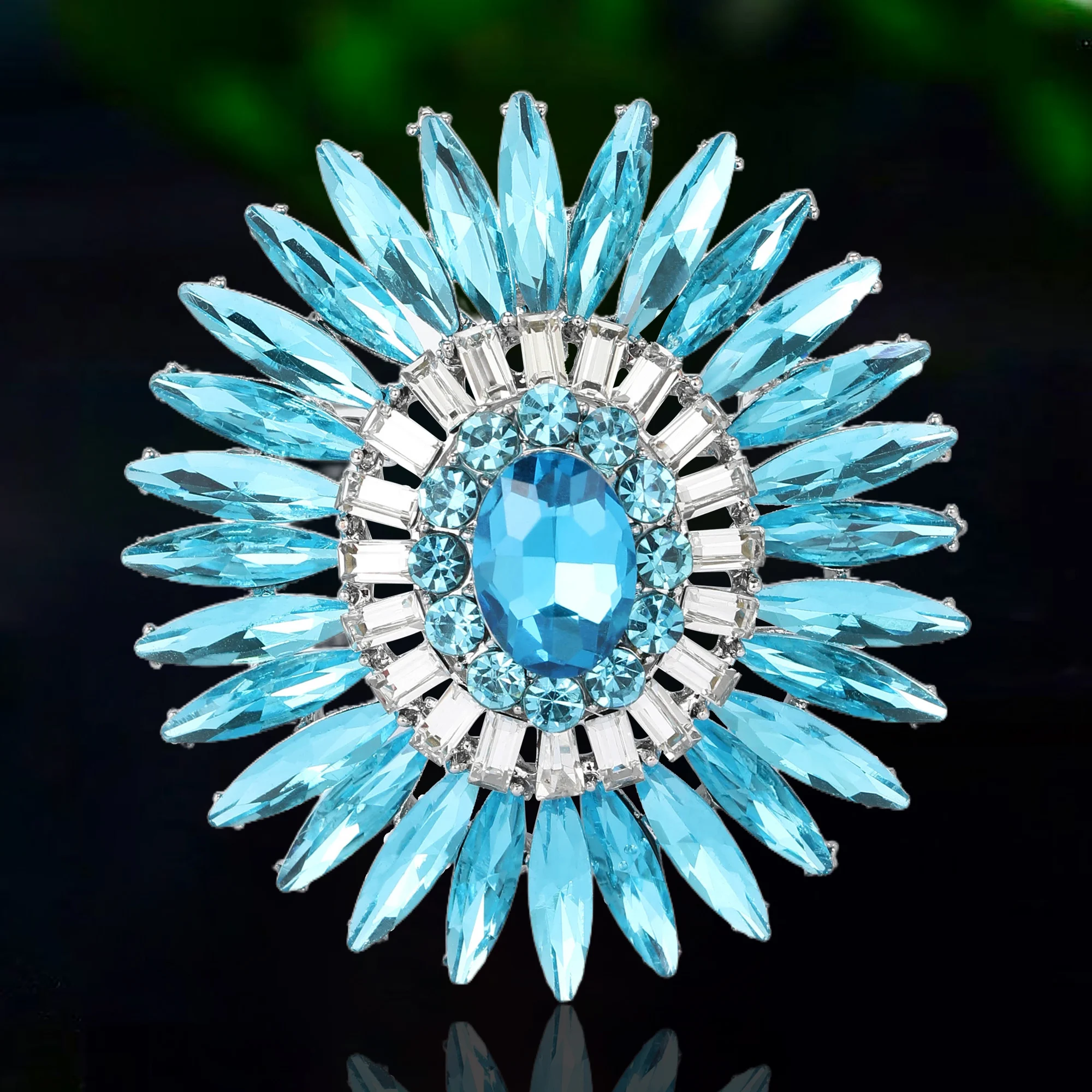 Luxury Glass Sunflower Brooches for Women Unisex Rhinestone Plant Pins Necklace Event Party Gifts Decoration Clothes Accessories