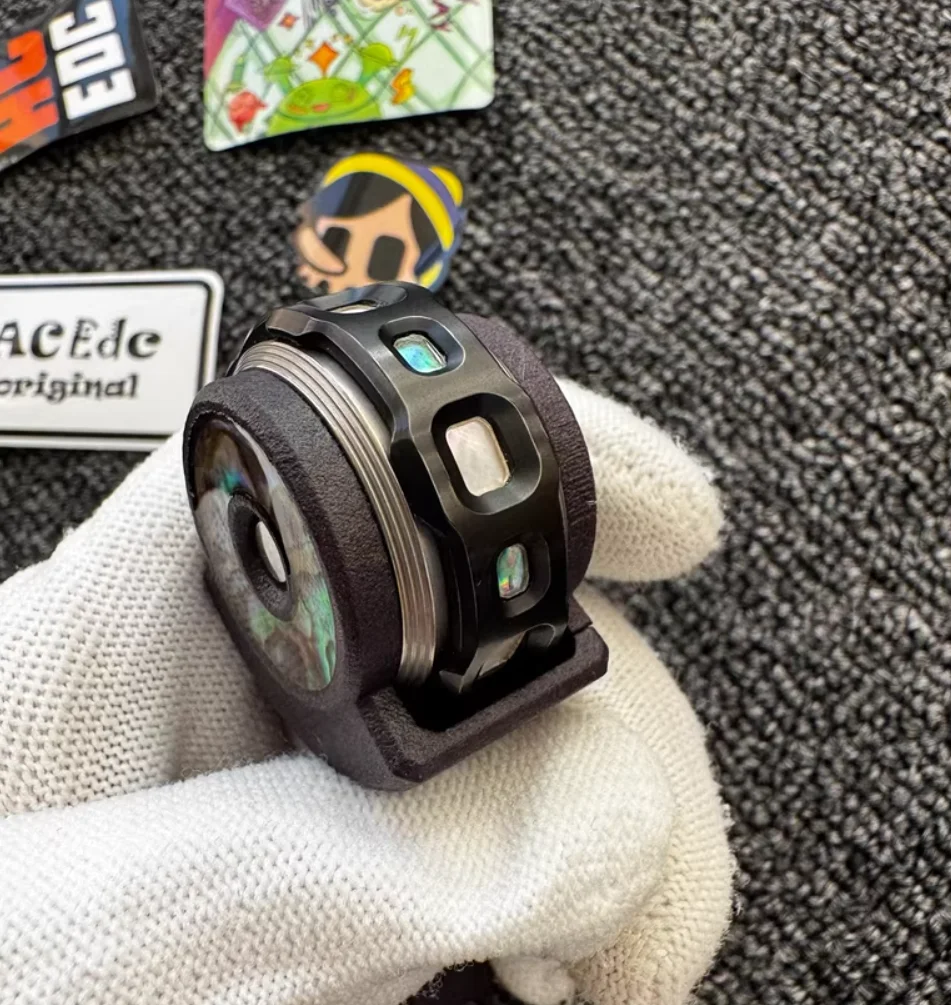 Used EDC ACEDC Titanium Shadow Attack ring fidget Decompression toys