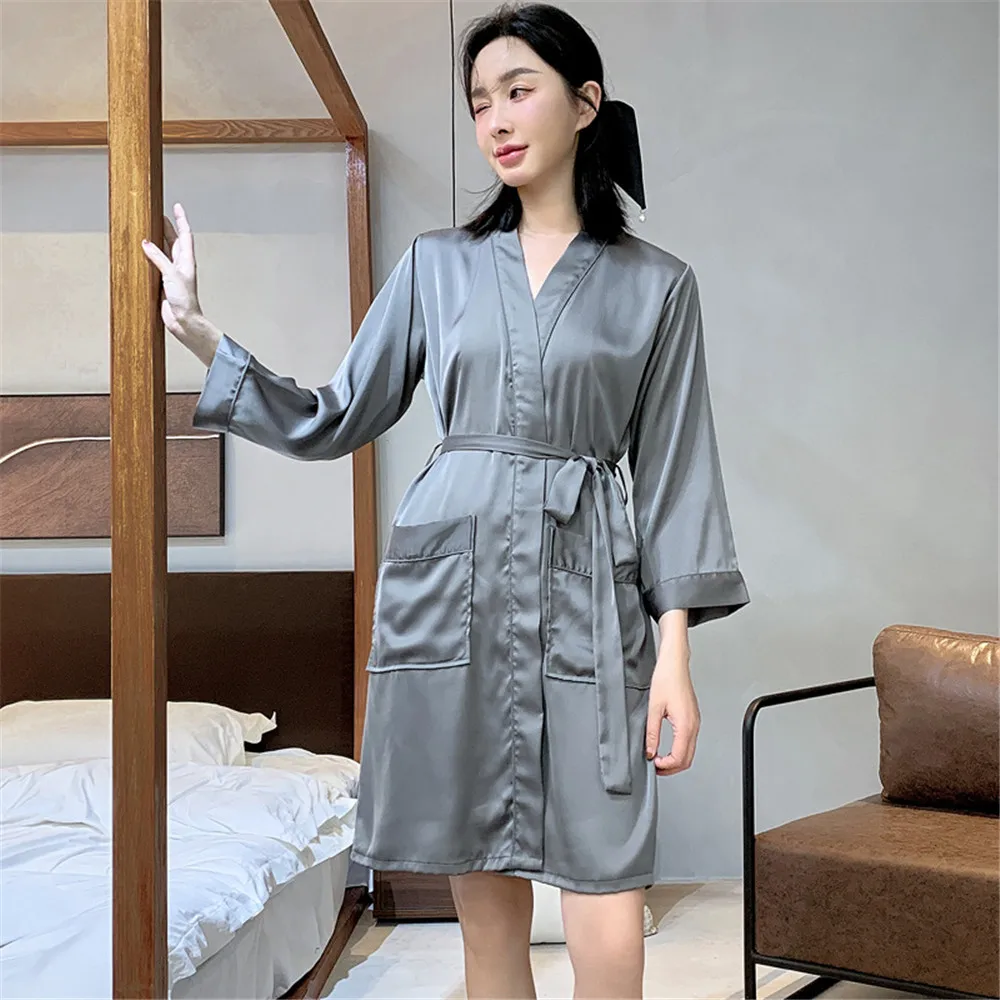 

Solid Color Satin Robe Sleepwear Summer Ice Silk Kimono Bathrobe Loungewear Casual Women Nightwear