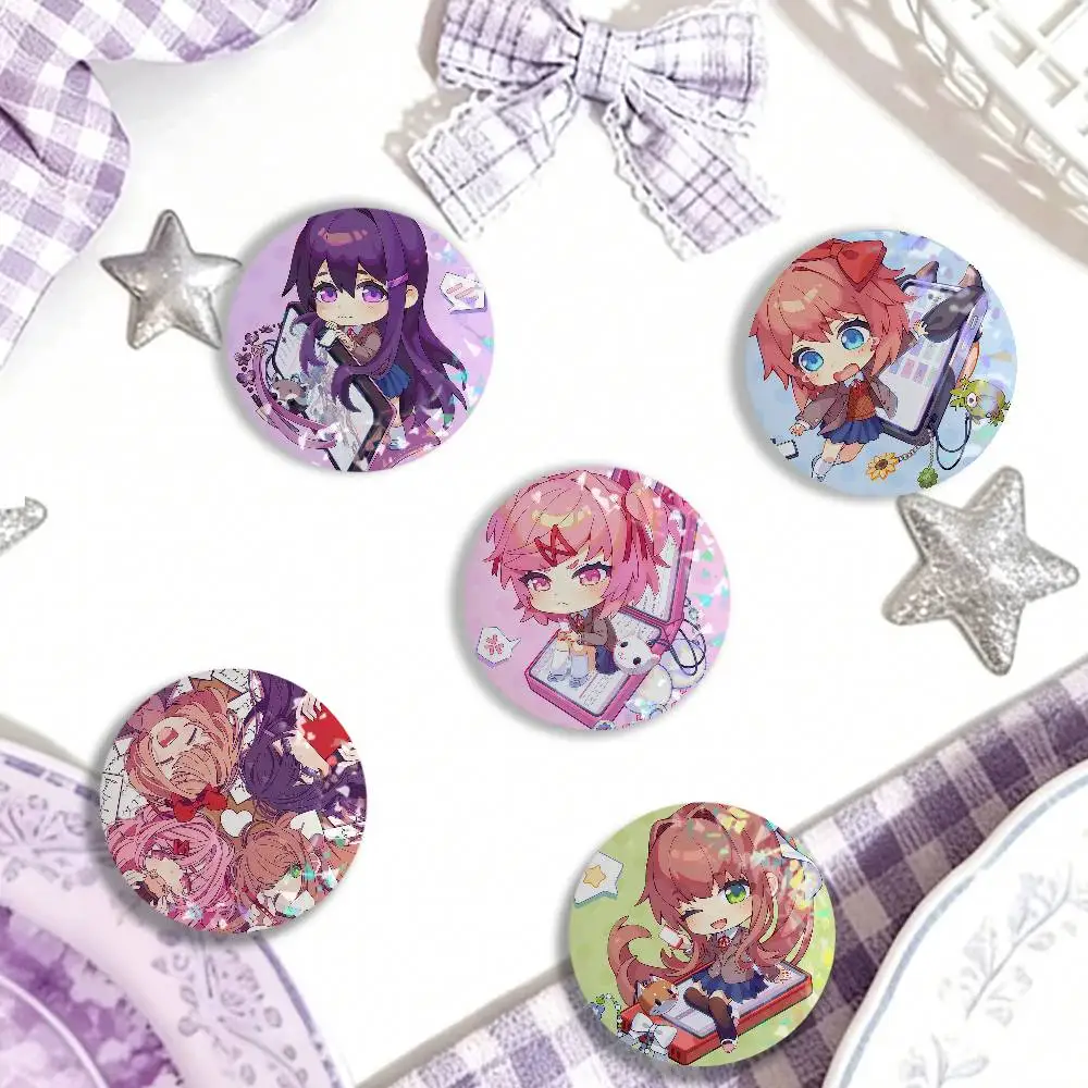 Juego D-doki Doki L-literature C-club, insignia láser, ropa, mochilas, sombreros, accesorios, regalos para niños, amigos, fanáticos, coleccionables