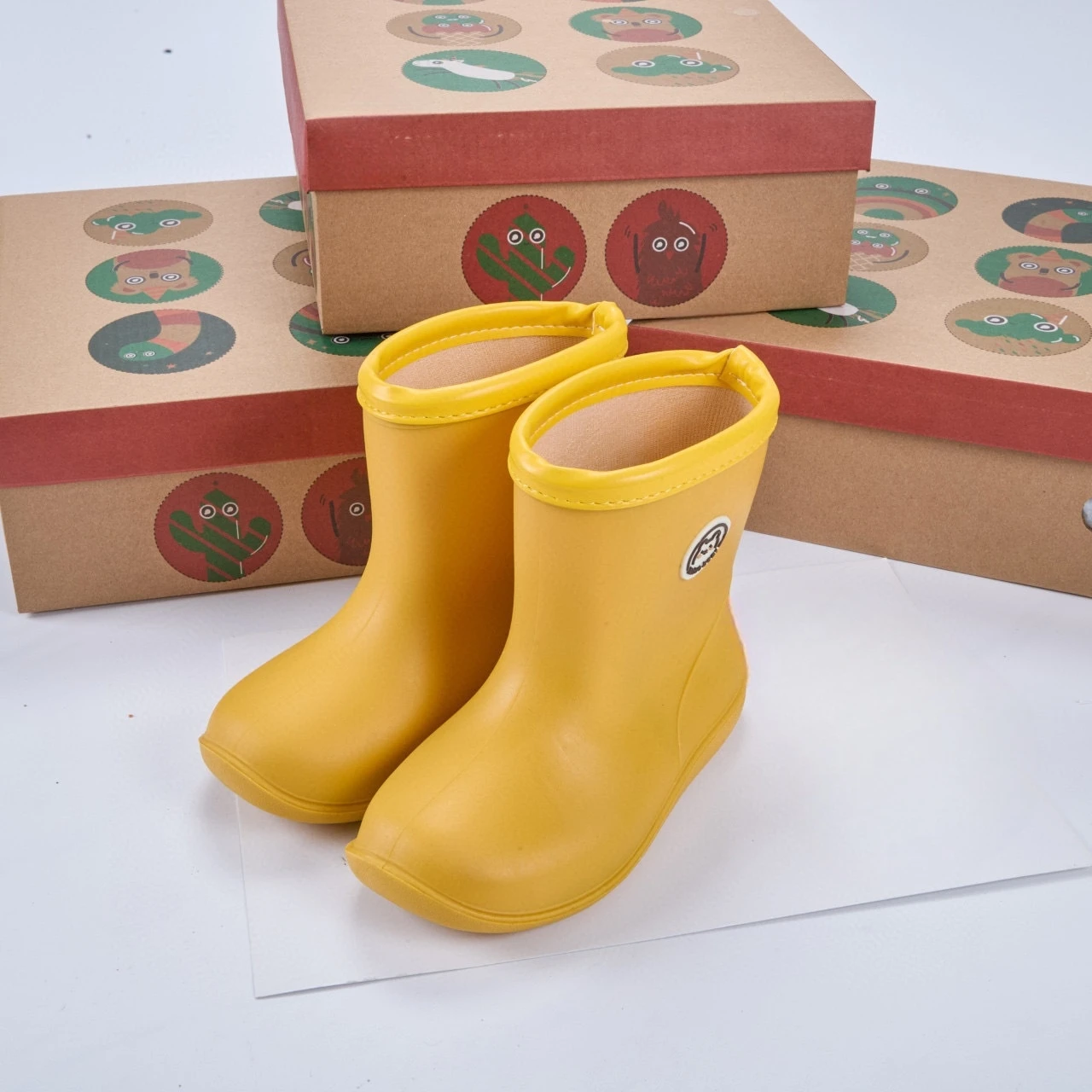 New Arrival Plain Color Gilr's PVC Soft Sole Rainboots Kids Boy Out Wear Plain Anti-slip Waterproof Rain boots Brazil Brand