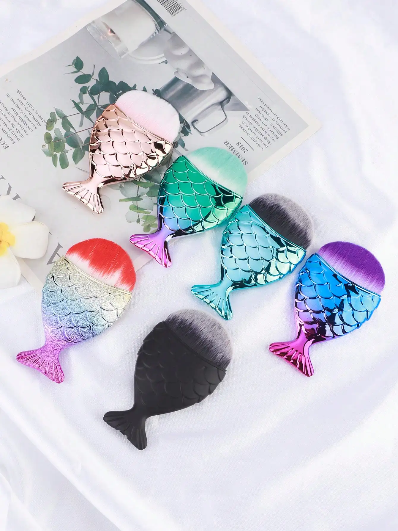 2 Pcs Makeup Brush Cleaning Mat Foldable Bear‑Shape Cosmetic Brushes Washing Scrubber Pad Portable Makeup Cleaner Tool