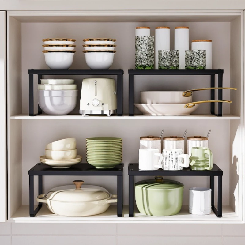 

Japanese-style cabinets, layered storage racks, kitchen countertops, shelves, pot racks, dishes, seasonings, storage racks