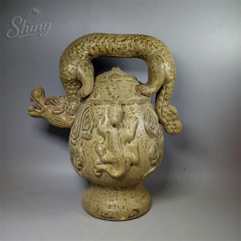 Song Dynasty Yue Kiln Celadon Imitation Ancient Ceramic Dragon-Headed Engraved Reverse-Flowing Pitcher Antique Collectible
