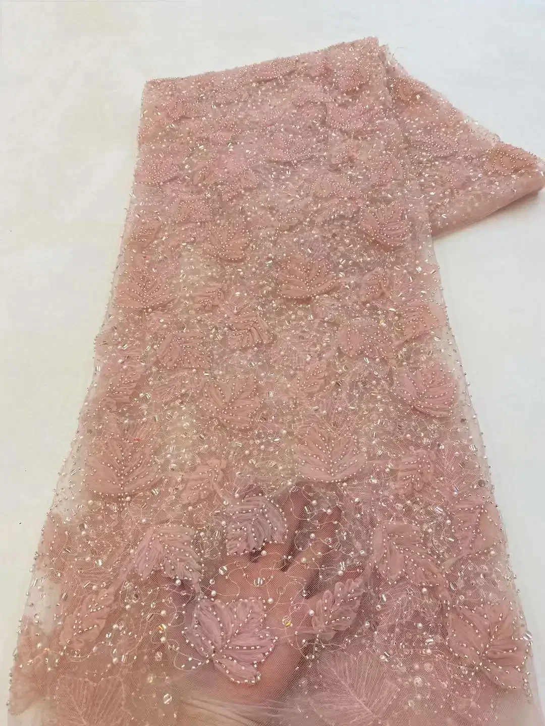 High Quality Hkg Fashion 3d Lace Fabric Latest Dubai Beaded Flower Tulle Embroidered Applique Fabric for Sewing Material