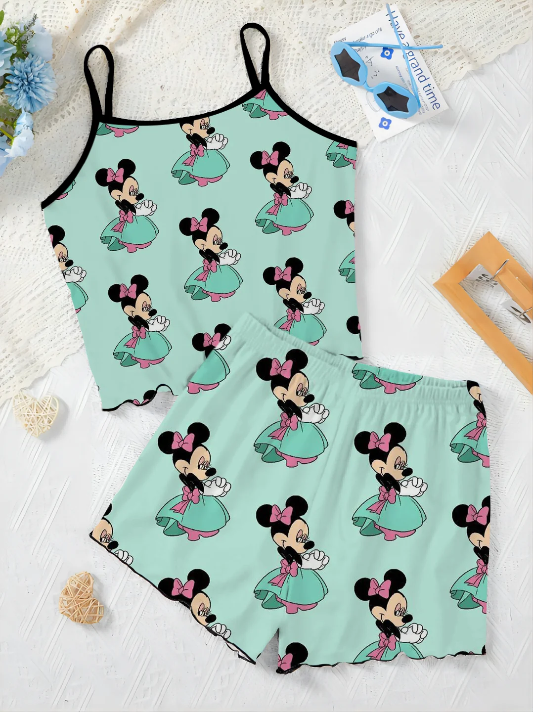 Conjunto elegante de Disney para mujer, Top con falda de pijama con ribete de lechuga, camiseta de Mickey y Minnie Mouse, traje corto