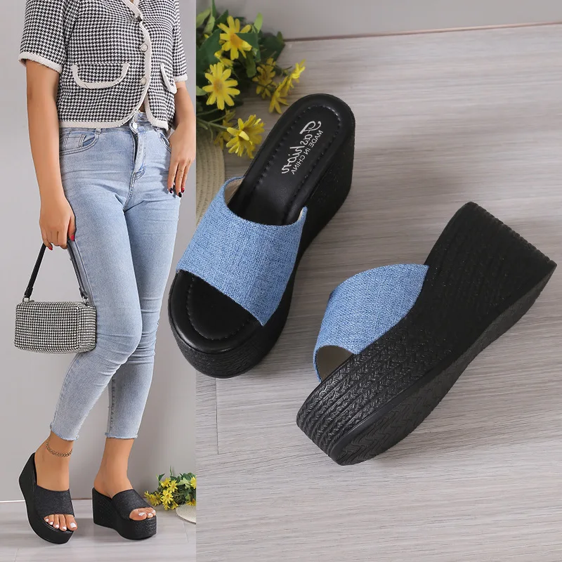 

Summer 2025 New Large-sized 34-42 Women's Thick-soled Sandals and Slippers with Wedge Heels, Simple and Casual Women's Shoes
