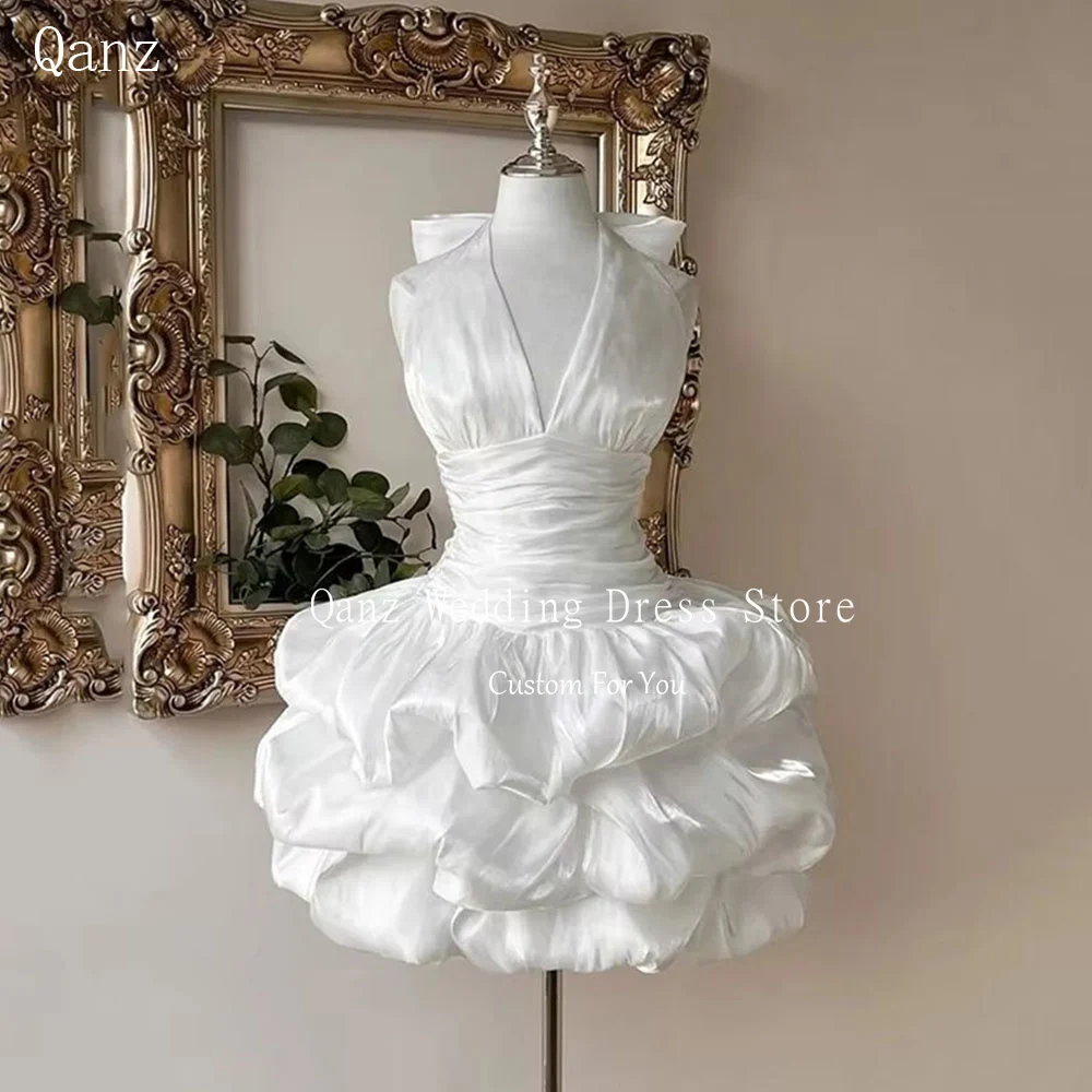 

Qanz White Wedding Party Gowns Sexy Backless Deep V Neck Wedding Dresses Bride Tiered Short A Line Vestido De Novia Customized