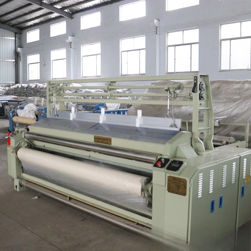 Picture 7: Automatic loom Small shuttle loom