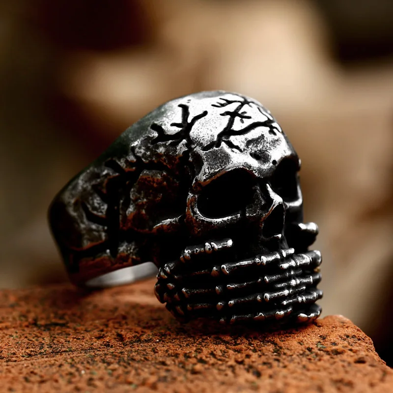 Vielseitige Gothic-Totenkopfringe aus Edelstahl, Modischer Persönlichkeits-Hip-Hop-Herrenring, Biker-Party-Charm-Schmuck, Geschenk, Dropshipping – Detail 5