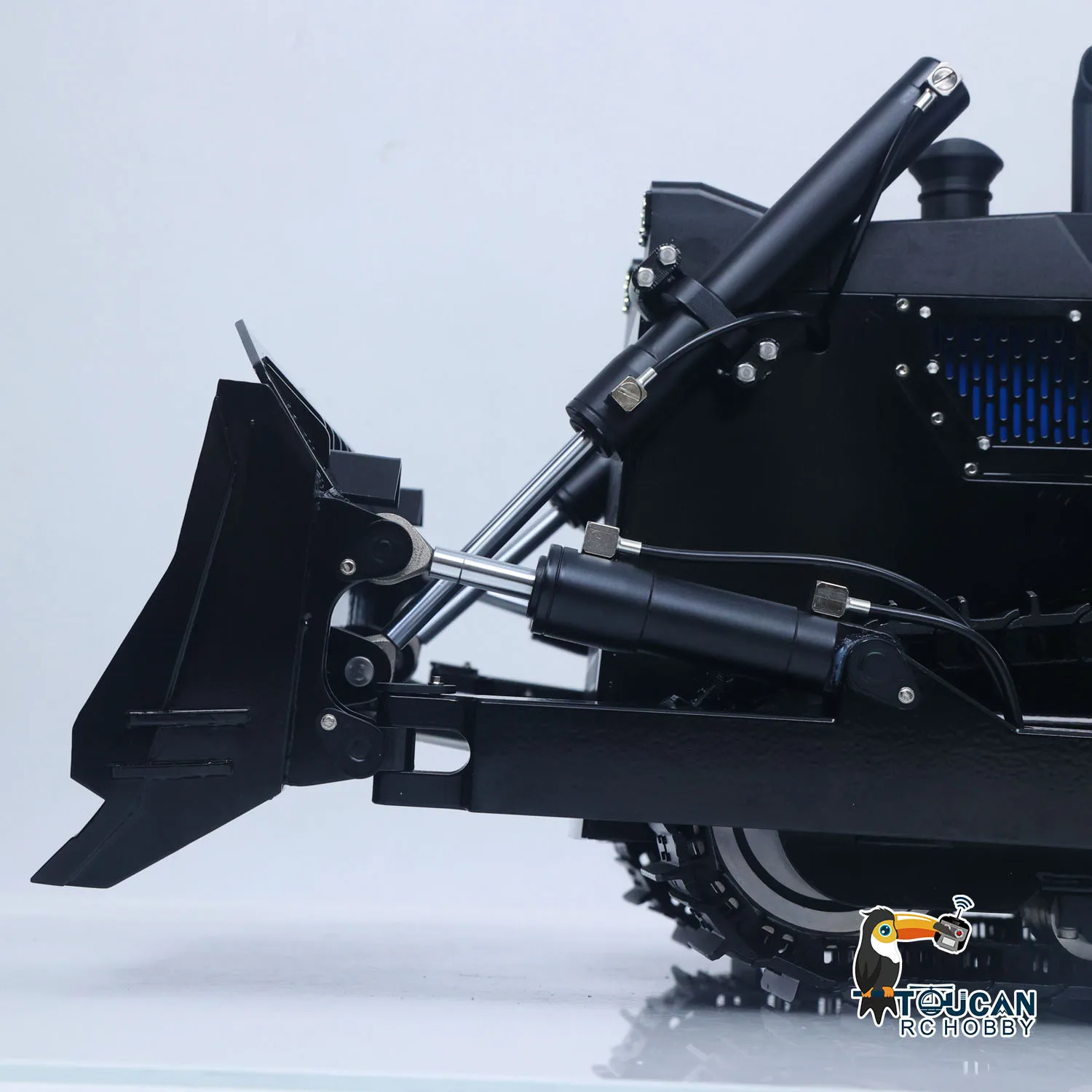 

D155AX RTR Metal 1/12 RC Hydraulic Bulldozer Heavy Dozer 7 Way Valve Pump 5 Plows Radio Master TX15 Remoted Truck Sound Model