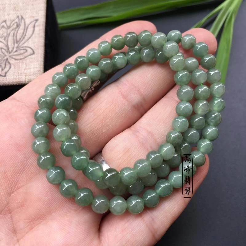 

Myanmar jadeite women, three-strand bead chain, , round beads, jade oil green collarbone necklace