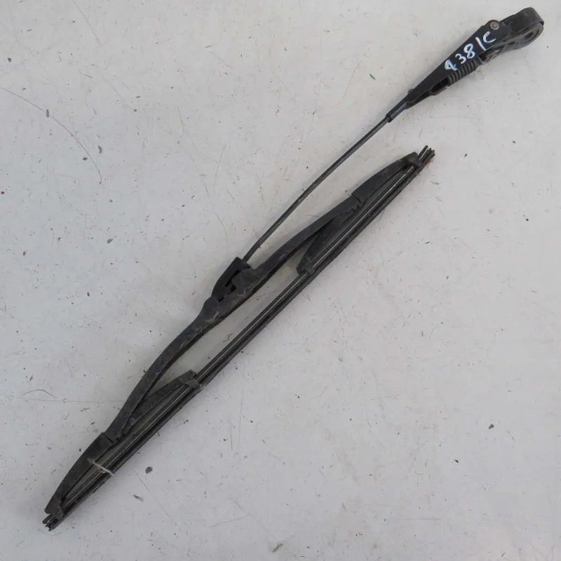 

Used vintage front windshield wiper arm for Renault 4 1986 78210