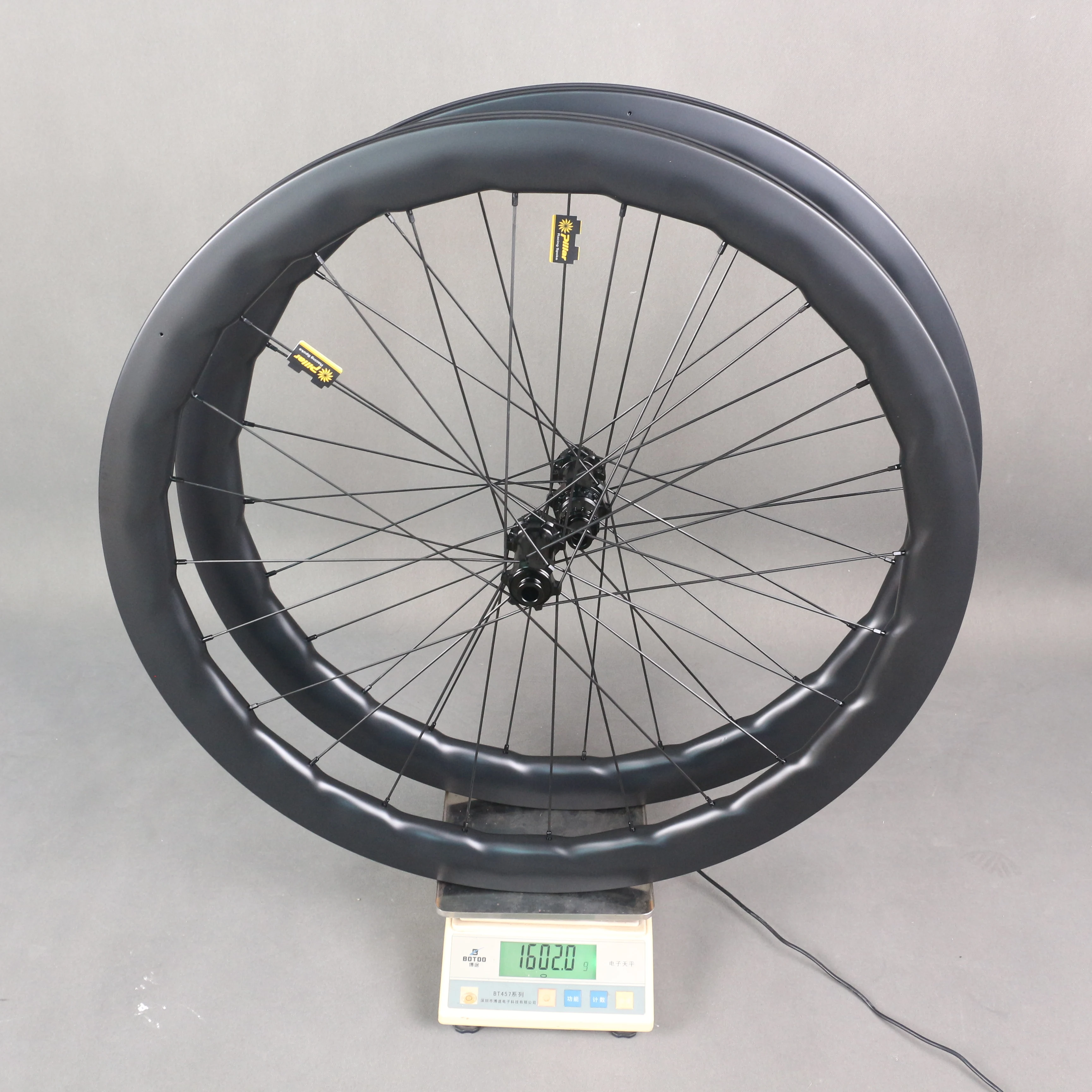 

STLFUltralight Carbon Spoke Wheels Wave Rims Carbon Fiber Wheels Disc Brake /Rim Brake Road Carbon BWS 50*28mm