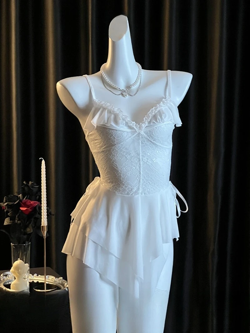 

Сексуальная кружевная ночная рубашка с глубоким V-образным вырезом и лямкой на шее, новое соблазнительное платье для сна для зрелых женщин 2026, нижнее белье Pure Desire