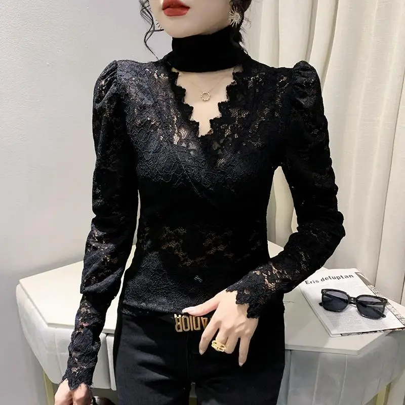 

New Autumn and Winter Lace V-neck Hollow Shirt Stretch-fashioned Slim Top for Women Long-sleeved Inner Bottom Shirt