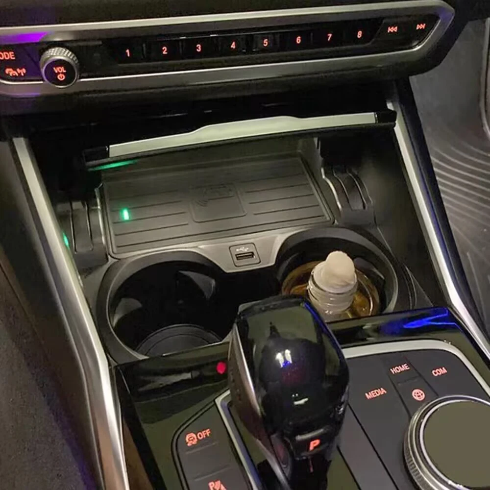 15W Car Wireless Charging Tray Phone Charger for BMW 3 Series G20 G21 G28 4 Series G26 Mobile Holder Fast Charge Accessories