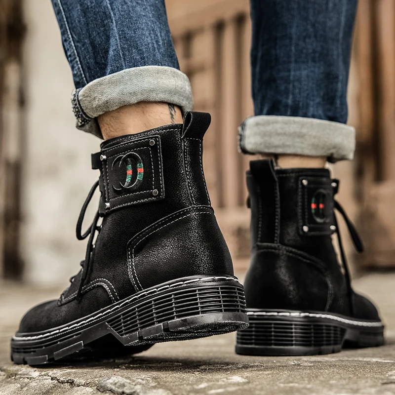 أحذية وأحذية رجالية جديدة للخريف: أحذية جلدية عصرية للدراجات النارية، أحذية كاجوال للخروج، وأحذية كاحل شتوية مبطنة بالقطن