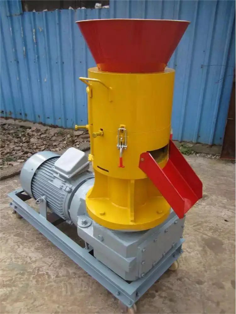 Poultry feed processing machine engine Cattle pelletizer Chicken feed pellet machine