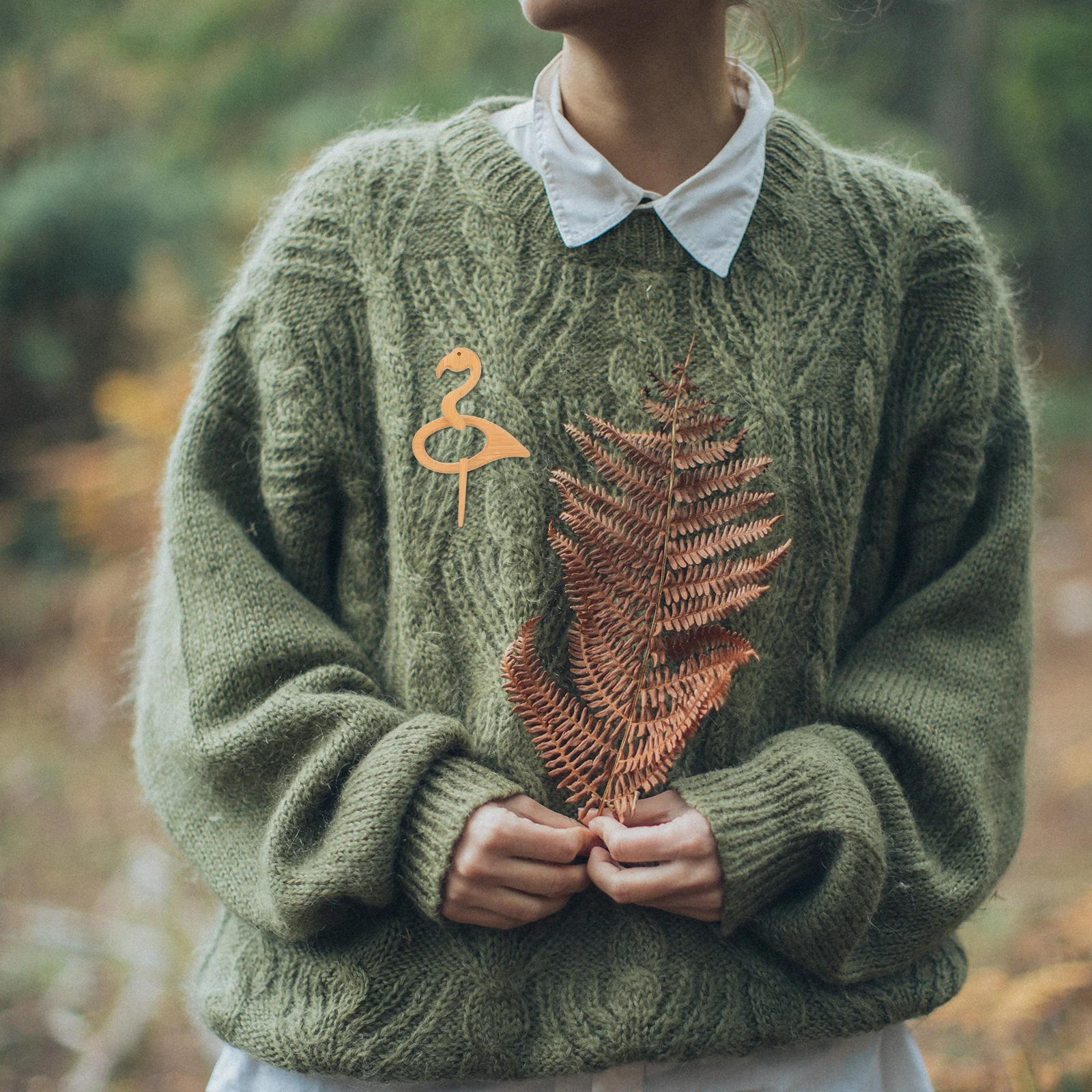 

Creative Wooden Brooch Pin Lapel Clip for Women Shawl Collar Coat Hat Clothes Accessory Fashion Aesthetic Jewelry