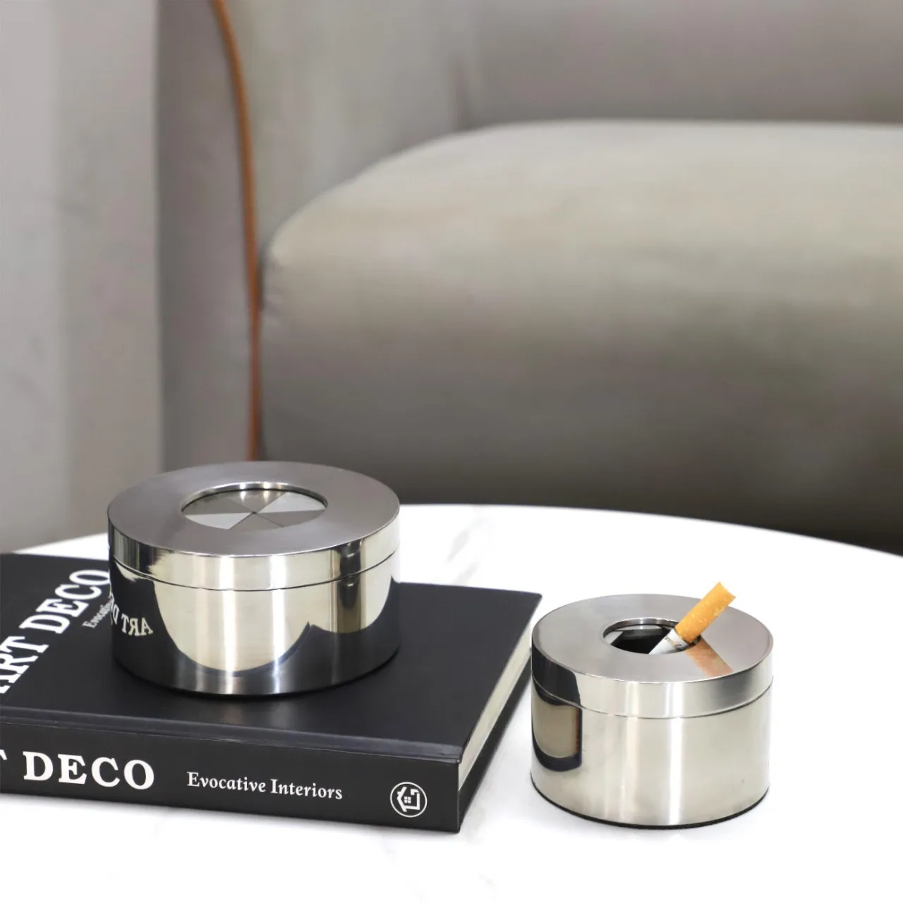 HYS modern simple stainless steel rotary anti-fly ash ashtray with cover living room company office home decoration