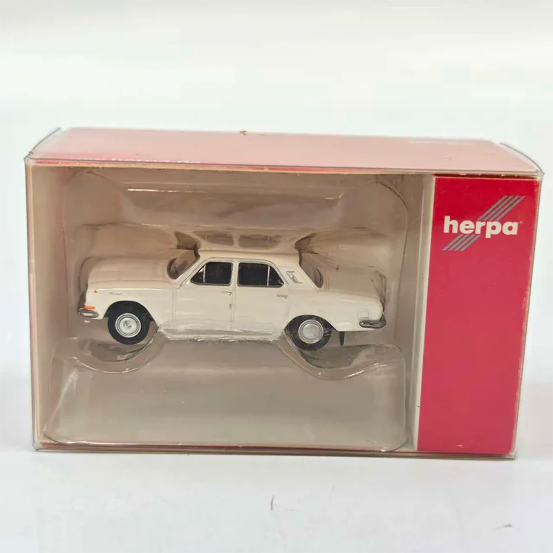 

Herpa 1/120 Scale GAZ-24 Plastic Car Model Static Collection Decorated Holiday Gifts Toys Souvenir Gift
