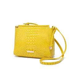 Luxury Designer Crocodile pattern leather yellow female handbag leather shoulder bag large capacity pillow bag Makeup storage