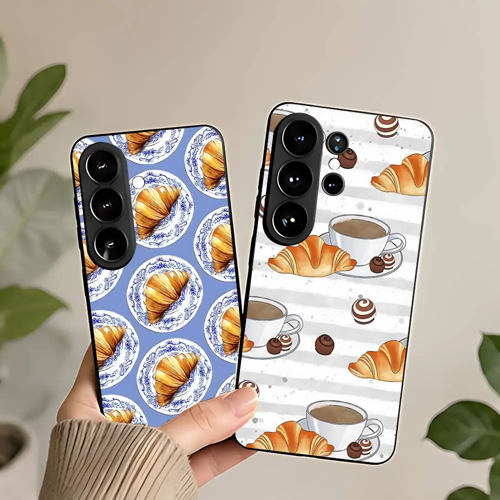 Cute Bread Liquid Silicone Phone Case For Samsung Galaxy S21 S22 S23 S24ULTRA S25ULTRA FE Ultra Plus5G A52S S26 Cover