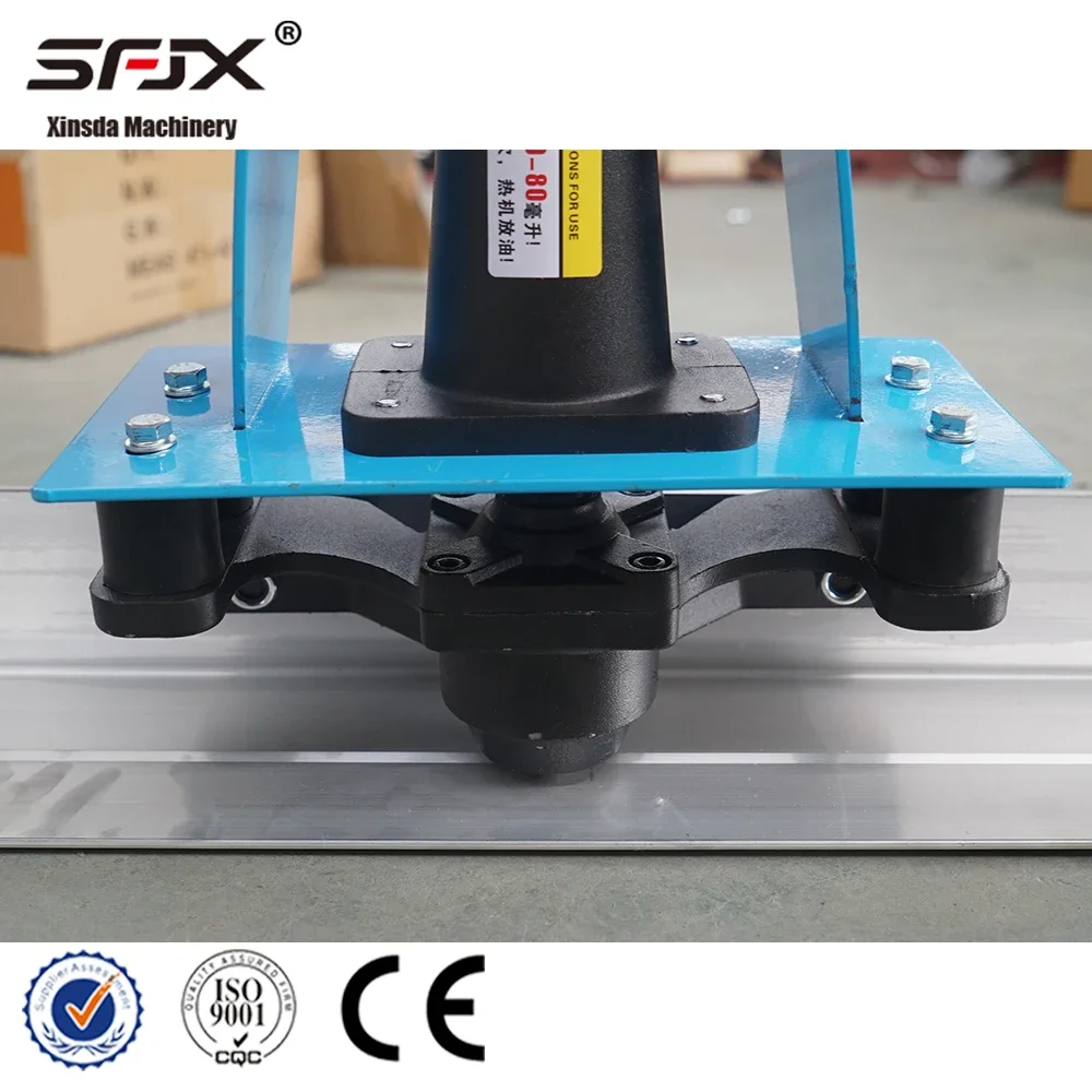 Хонда Бензиновая вибрационная напольная машина