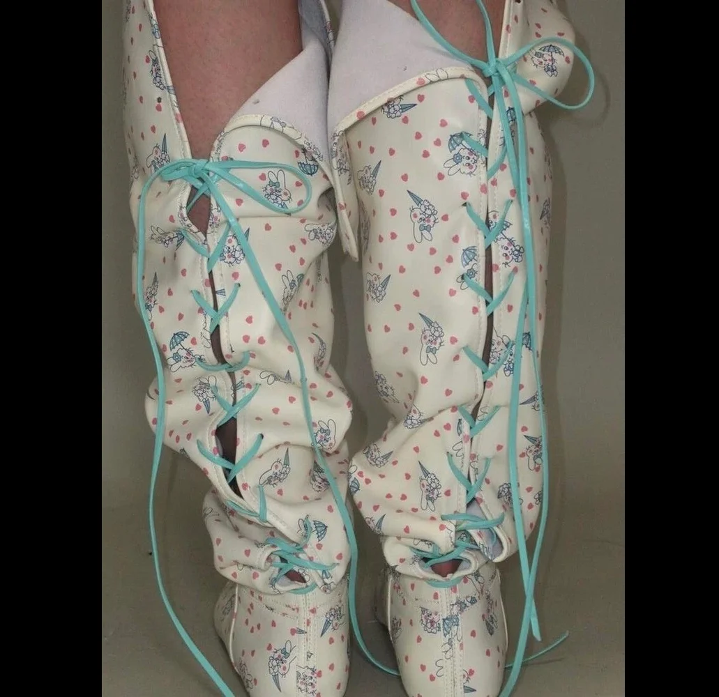 2026 Women's bunny print white lleather flats thigh high boots Y2K girl's sweet comfy round toe lace up boots luxury designer