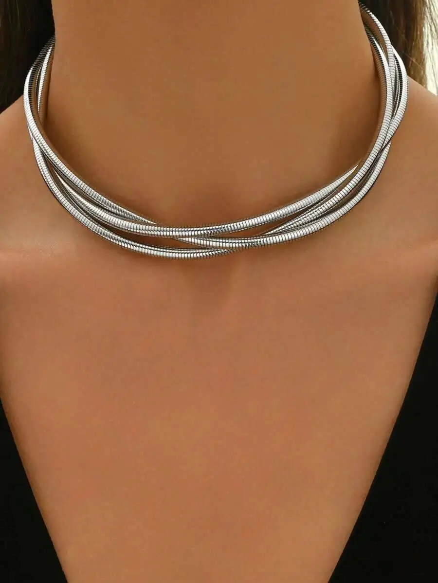 1Pc Chunky Snake Women's Fashion Minimalist Clavicle Chain Punk Chic Luxe Necklace, Suitable For Daily Wear And Party