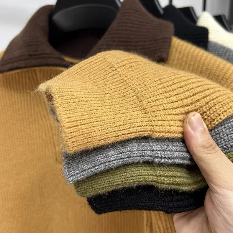 High-End-Marken-Trend-Männer-Pullover mit halbem Reißverschluss 2024, Herbst und Winter, neue lässige Mode, verdickter einfarbiger Strickpullover mit Stehkragen – Detail 11