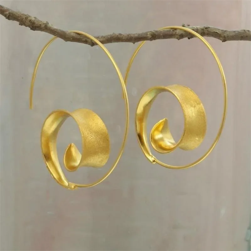 2024 New Gypsy Curl Metal Hoop Earrings for Women Jewelry Tribal Gold Color Hollow Spiral Winding Hanging Dangle Earrings Gifts