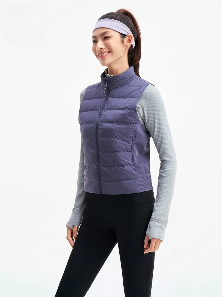 

Зимняя женская спортивная куртка XTEP: новая теплая хлопковая модель на молнии для повседневной носки