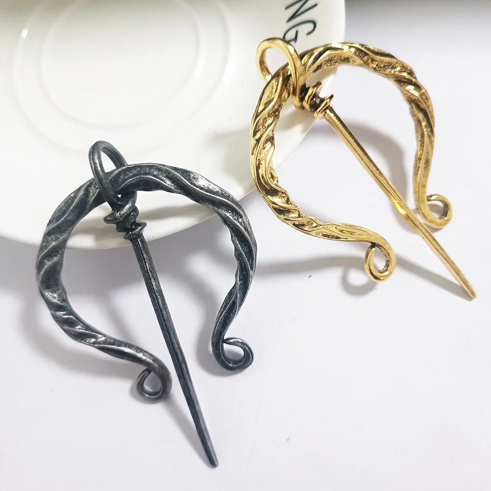 1 PC VINTAGE เสื้อคลุมไวกิ้งเข็มกลัดโจรสลัด Cloak Coat Shawl BUCKLE โลหะ Trench Coat PIN คอสเพลย์อุปกรณ์เสริมของขวัญฮาโลวีน