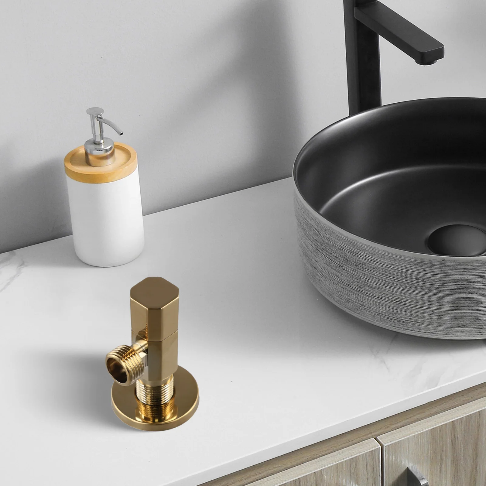 

Высококачественный угловой запорный клапан для воды с ручкой, легкая установка, усиленная резьба для водопроводных труб, 1 шт.