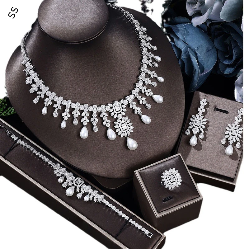 Women's 2024 Trendy Jewelry Sets 4 Piece Zircon Necklace Earring Ring Bracelet with Pearl Element Garment Accessories