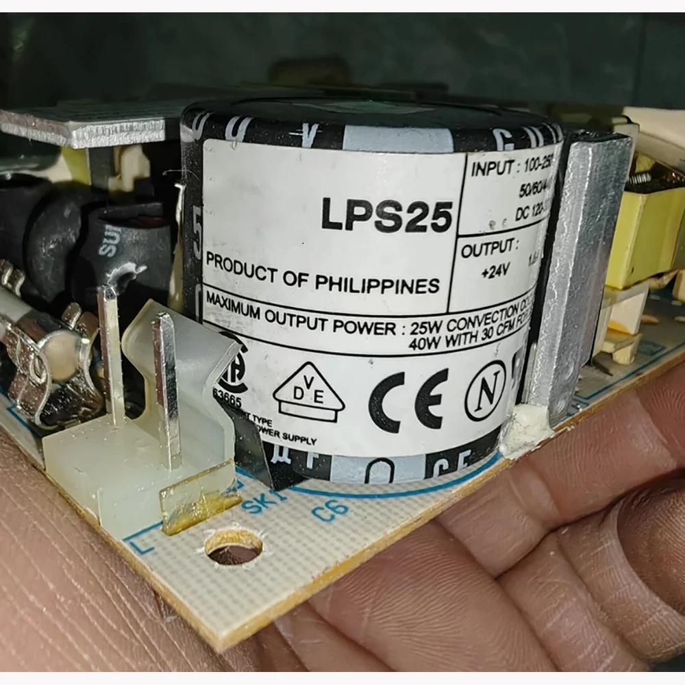 Netzteil 100V-250V LPS25