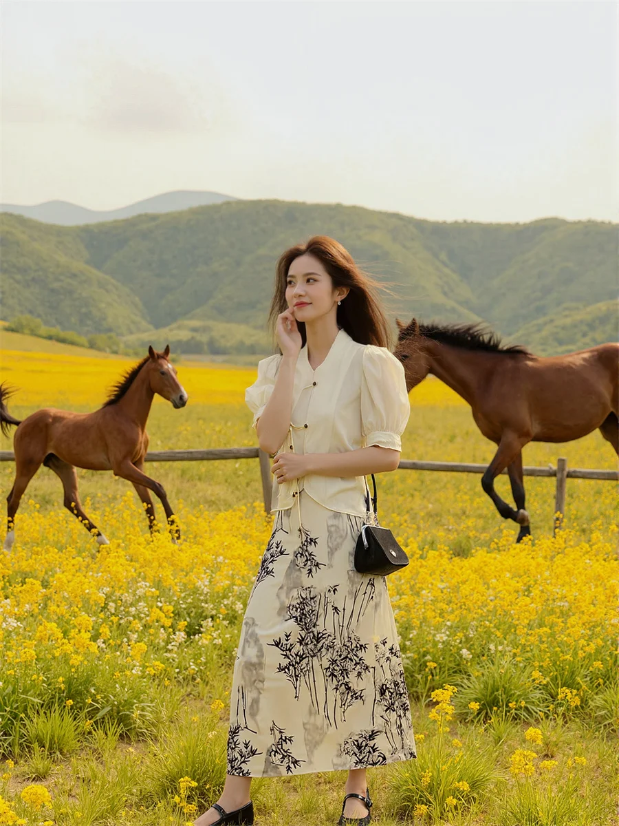 

Chinese Style Midi Skirts Womens Velvet Patchwork High Waist Flare Mesh Artistic Modern Chic Summer Lightweight Pleated Ruffle