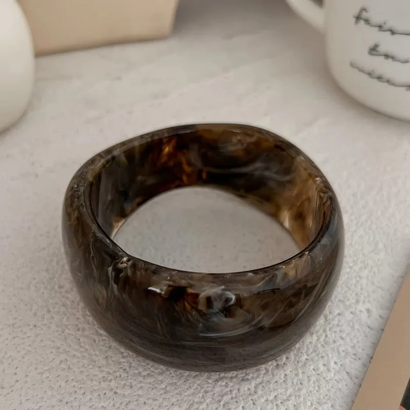 Wide Geometric Smuding Acrylic Bangles for Women Europe and America Vintage Resin Cuff Bracelets Chunky Wristband Hand Accessory image 2