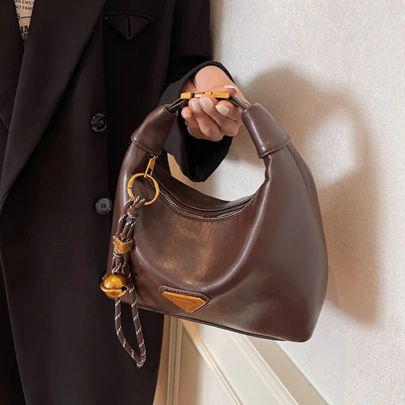 กระเป๋าสะพายข้างผู้หญิงแบบมินิ ดีไซน์เรียบง่าย สร้างสรรค์ สายโซ่โลหะ สีมาลลาร์ด วัสดุริบบิ้นเป็นมิตรกับสิ่งแวดล้อม เหมาะสำหรับใช้ในชีวิตประจำวัน สายสะพายปรับได้