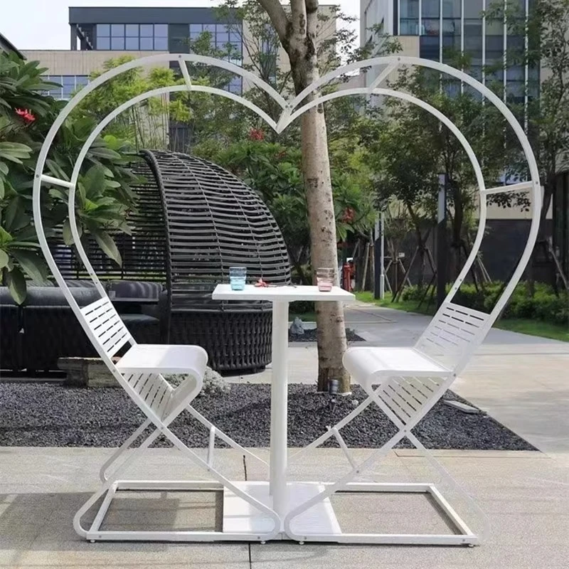 

Creative bird's nest swing outdoor same love bar scenic clock in wedding photo shooting props
