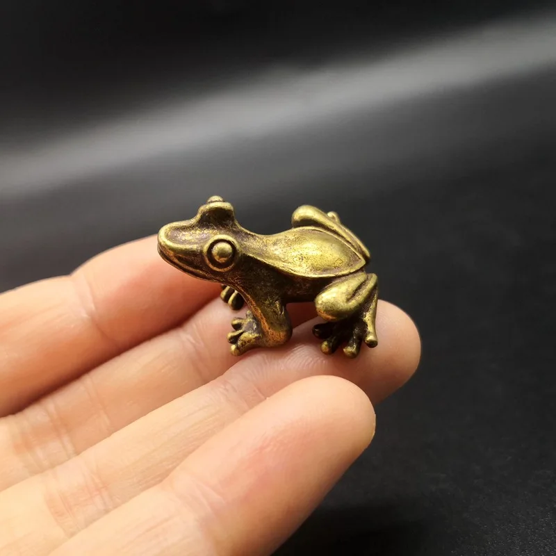 

Antique Bronze Pure Copper Frog Small Ornaments Antique Solid Bronze Statue Cute Mini Frog Desktop Tea Ornaments Ornaments