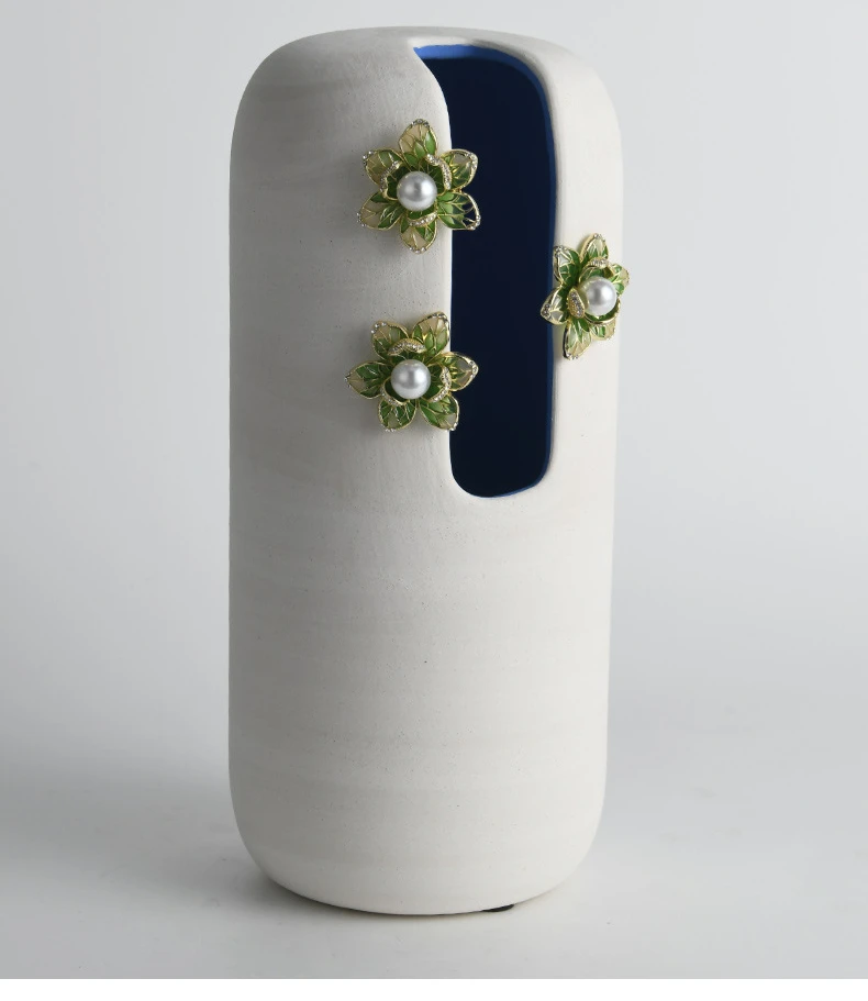 &c Minimalist Art Flower Vase High-end White Irregular Opening Ceramic Vase for Living Room Decor Flower Arrangement Home Decor