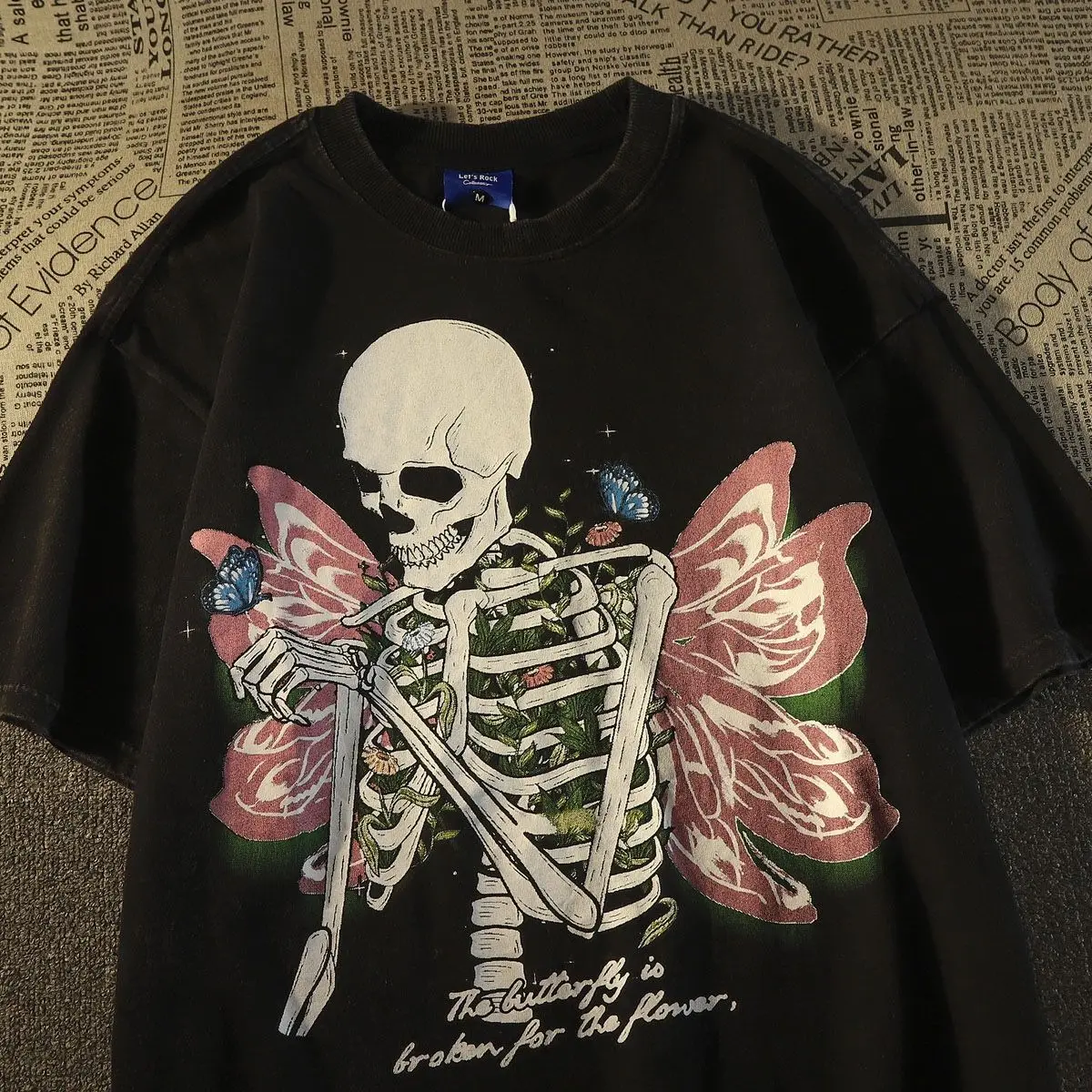 

2025 American street skeleton butterfly pure cotton short sleeved T-shirt for men and women, summer trendy hip-hop top
