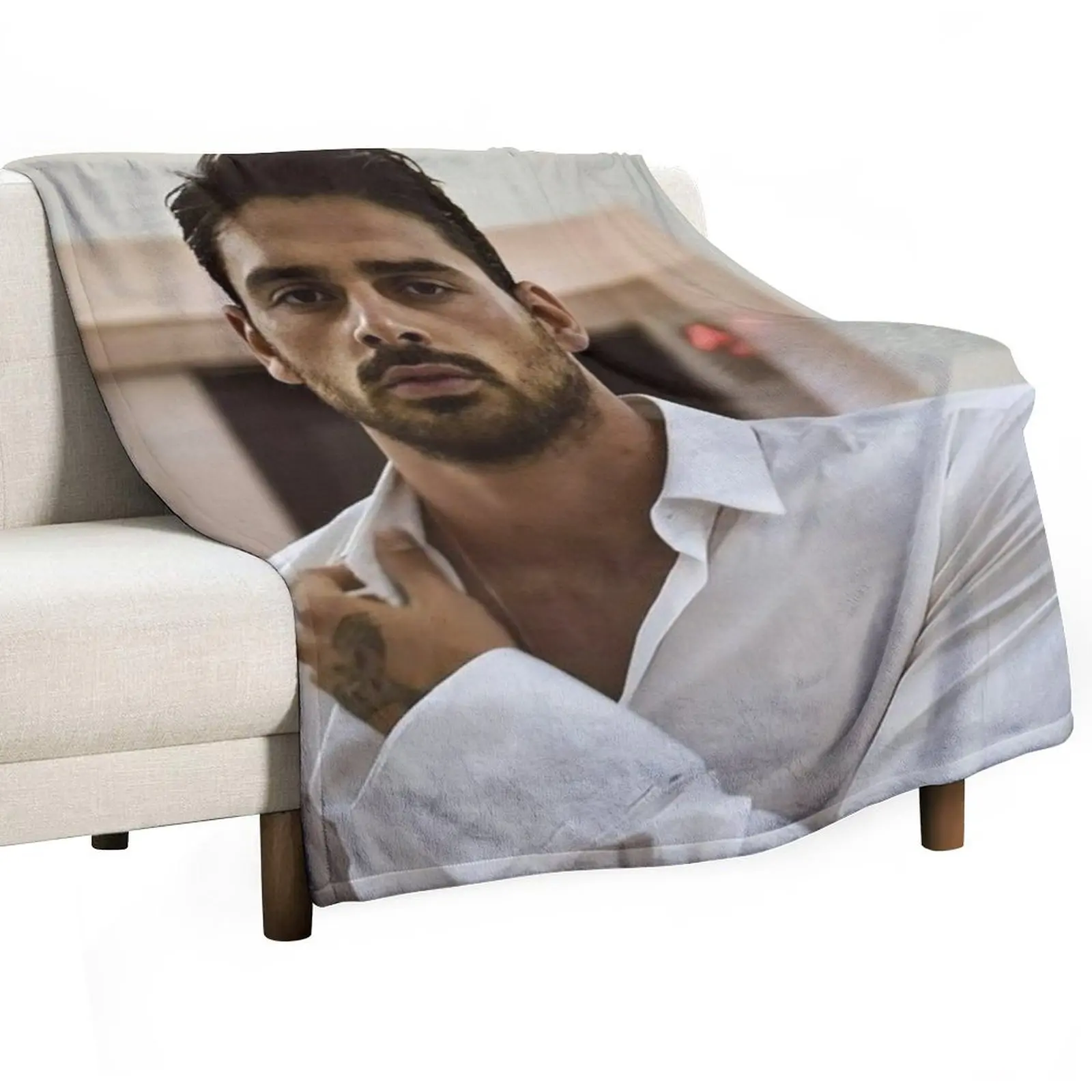 

michele morrone Throw Blanket Custom Luxury Thicken Soft Plush Plaid Moving Blankets