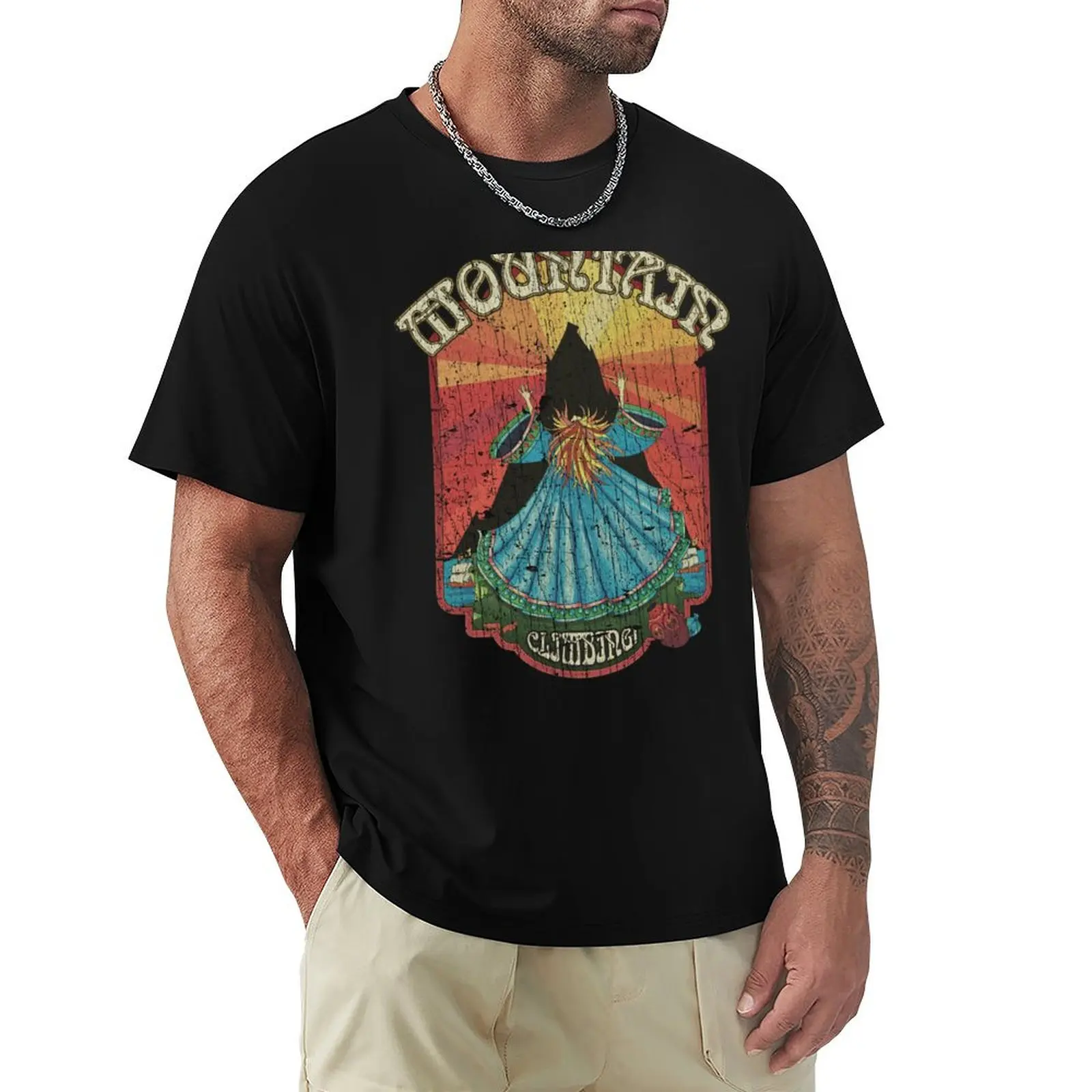 

Mountain Climbing! 1970 T-Shirt Active Sports Short Sleeve Cotton Shirt